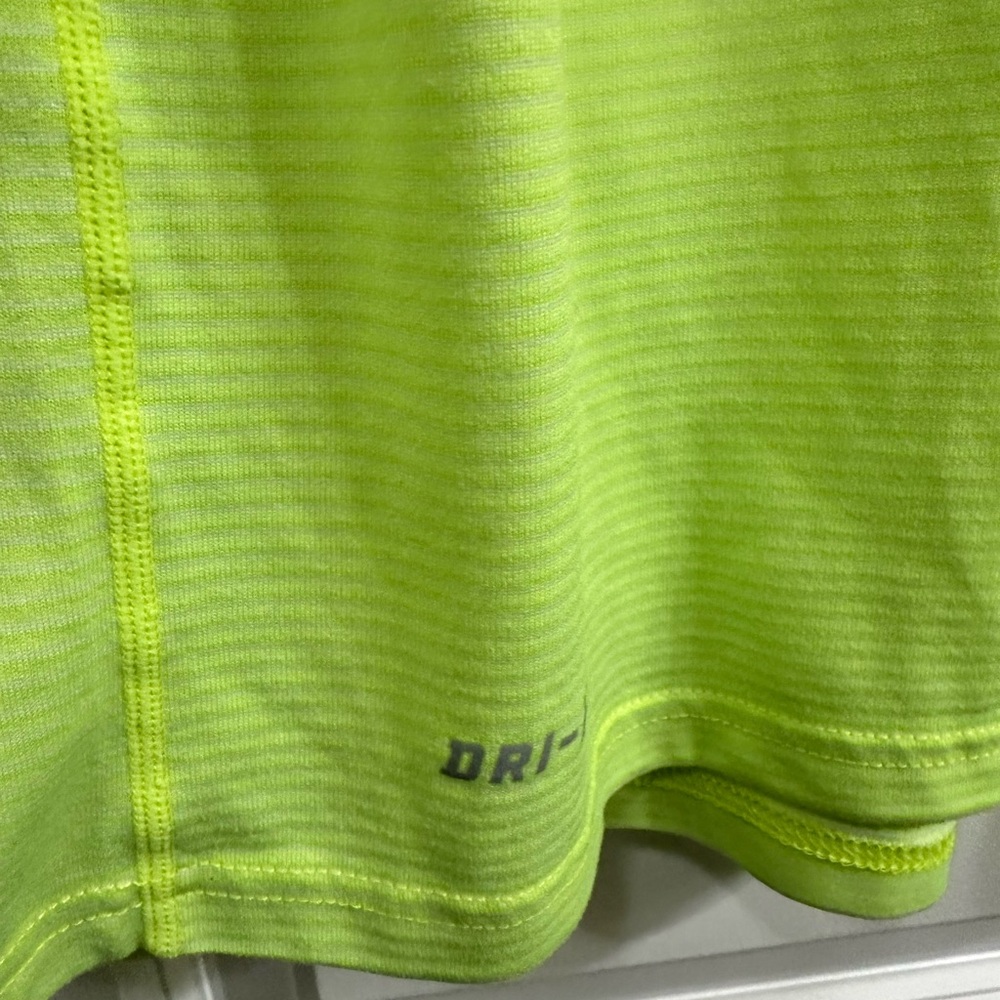 Nike Dri-Fit Bright Neon Green Long Sleeve Shirt - size XXM - Picture 5 of 5